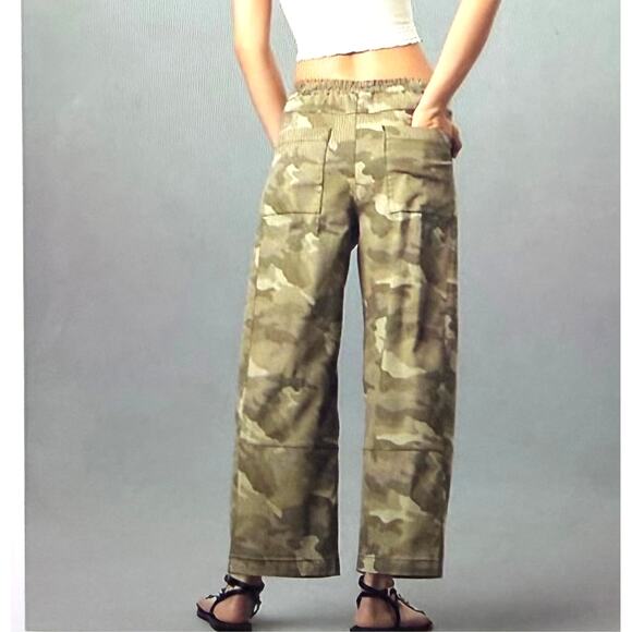 PILCRO  Anthropologie Izzie Relaxed Pull-On Barrel Pants Green Camo Size Medium - Picture 13 of 13